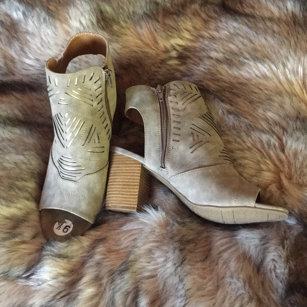 Jellypop paisey heels
